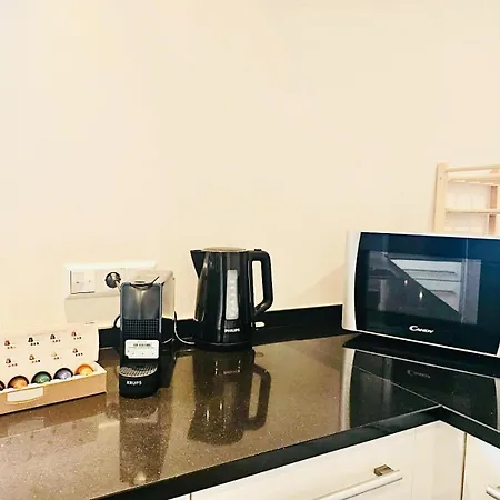Convenient 2 Bedroom With Parking In Apartment Hesperange