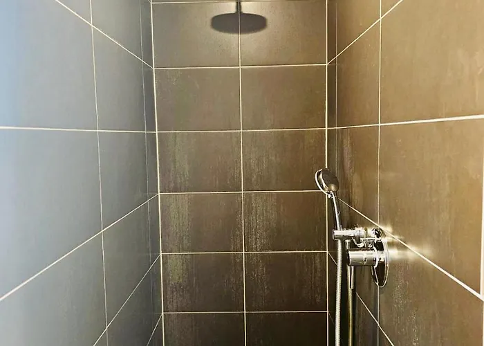 Апартаменты Convenient 2 Bedroom In Hesperange